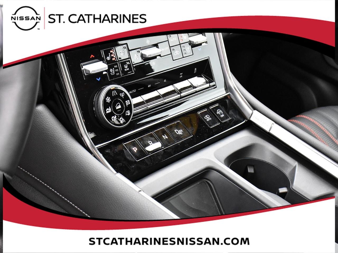 2025 Nissan Armada PRO-4X Photo