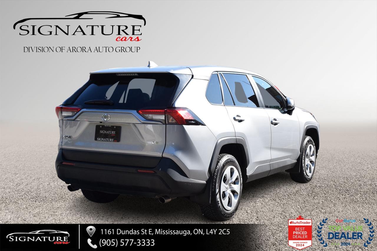 2022 Toyota RAV4 LE AWD / NO ACCIDENT /CARPLAY / BSM/FM/HTD SEATS Photo3