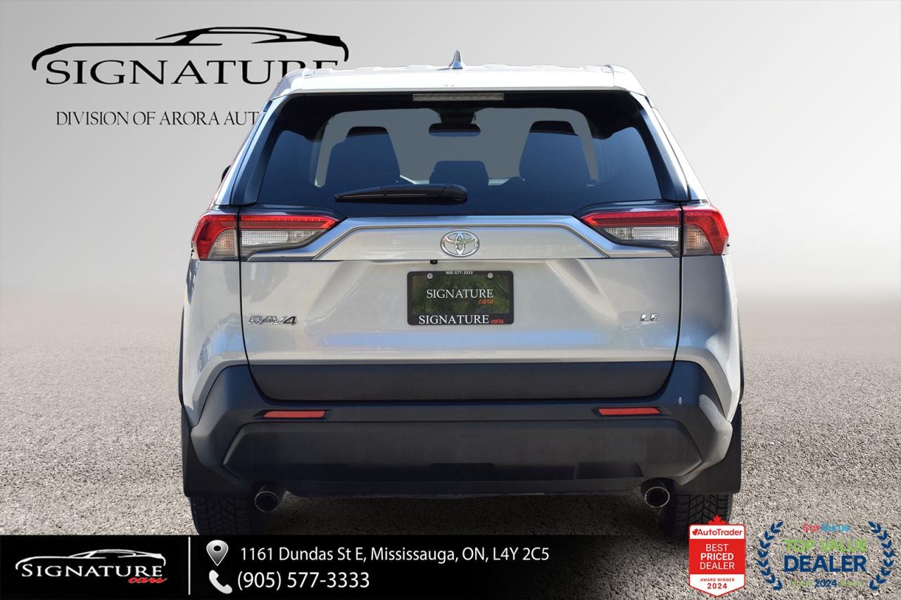 2022 Toyota RAV4 LE AWD / NO ACCIDENT /CARPLAY / BSM/FM/HTD SEATS Photo4