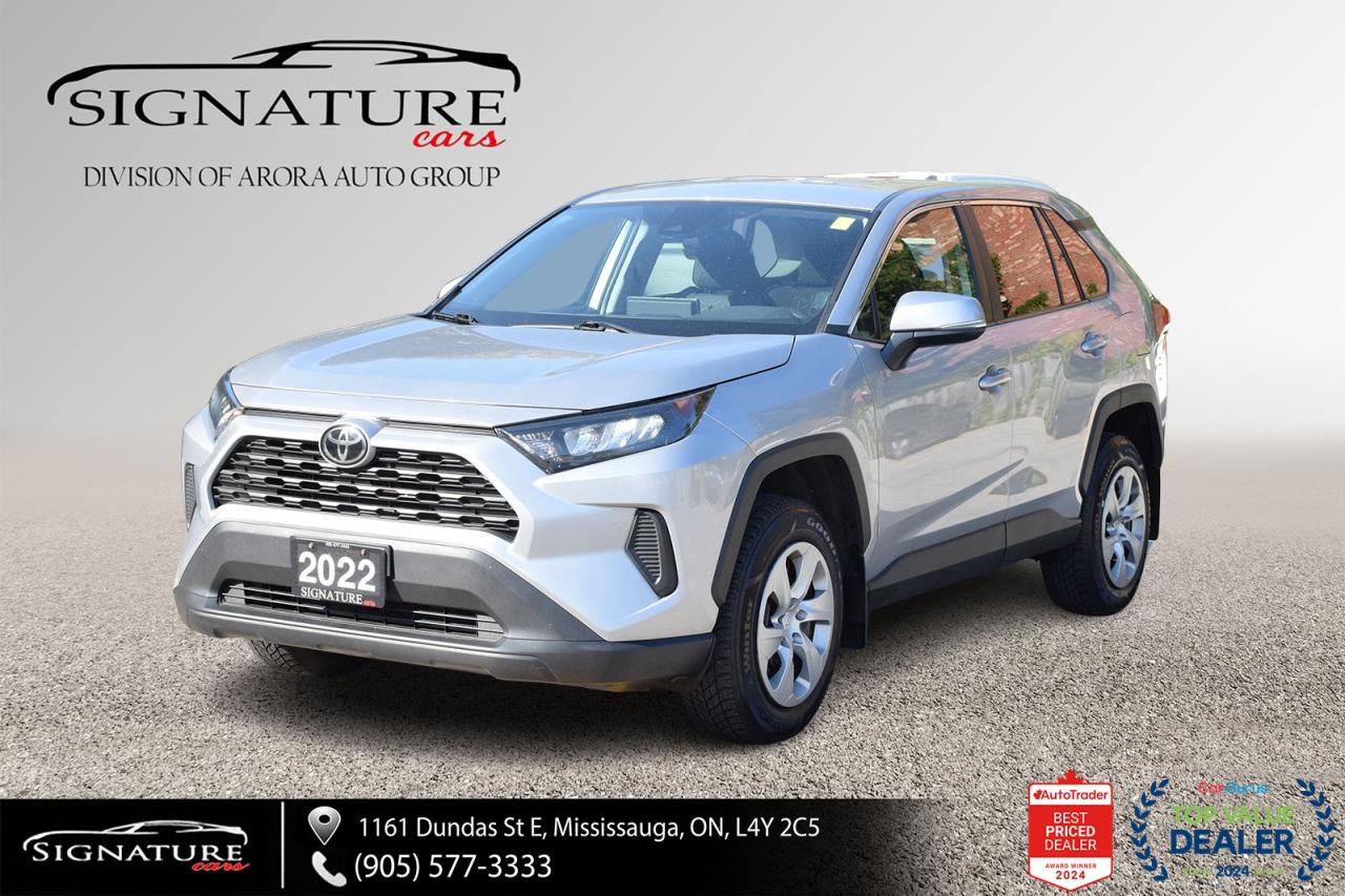 2022 Toyota RAV4 LE AWD / NO ACCIDENT /CARPLAY / BSM/FM/HTD SEATS Photo
