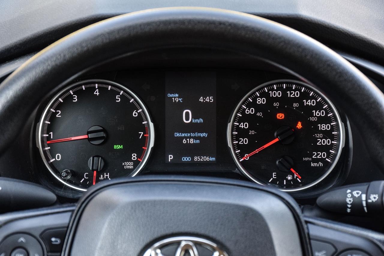 2022 Toyota RAV4 LE AWD / NO ACCIDENT /CARPLAY / BSM/FM/HTD SEATS Photo