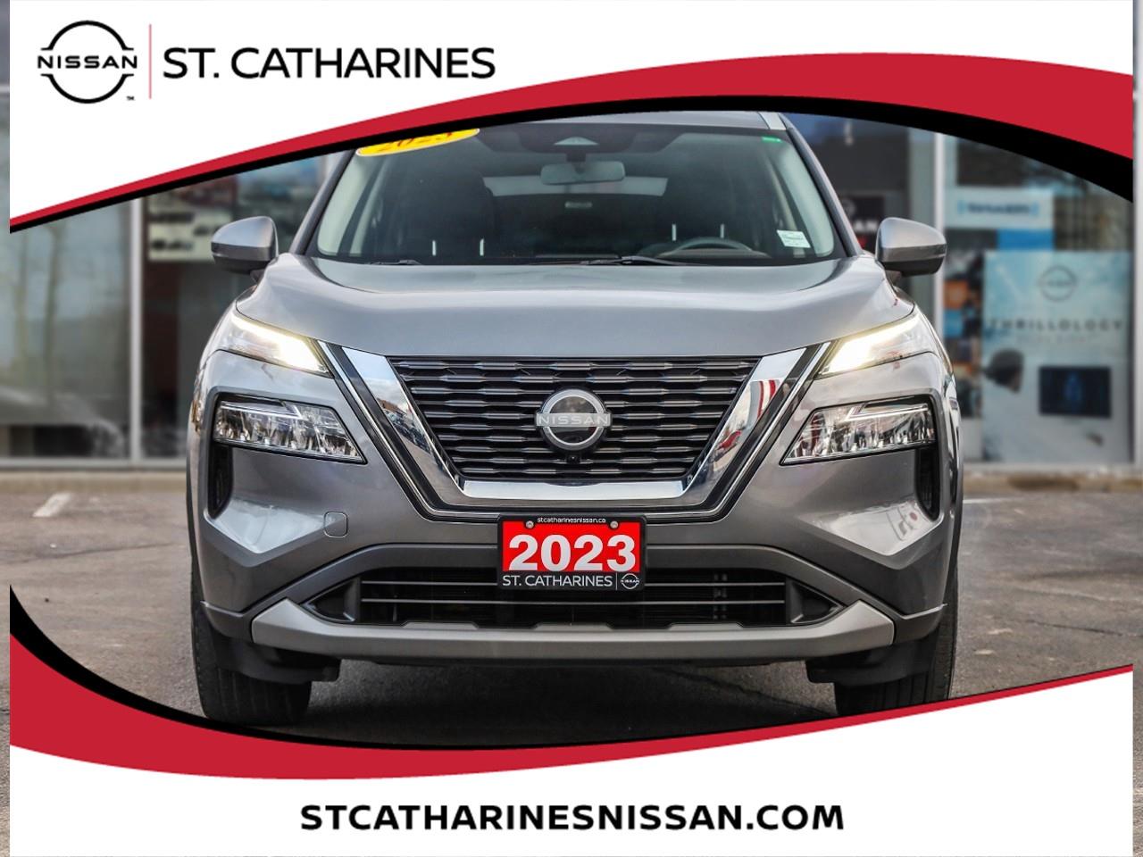 2023 Nissan Rogue SV MOONROOF Photo