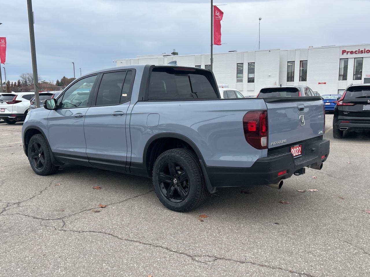 2022 Honda Ridgeline Black Edition  Leather  Sunroof  Navigation Photo3