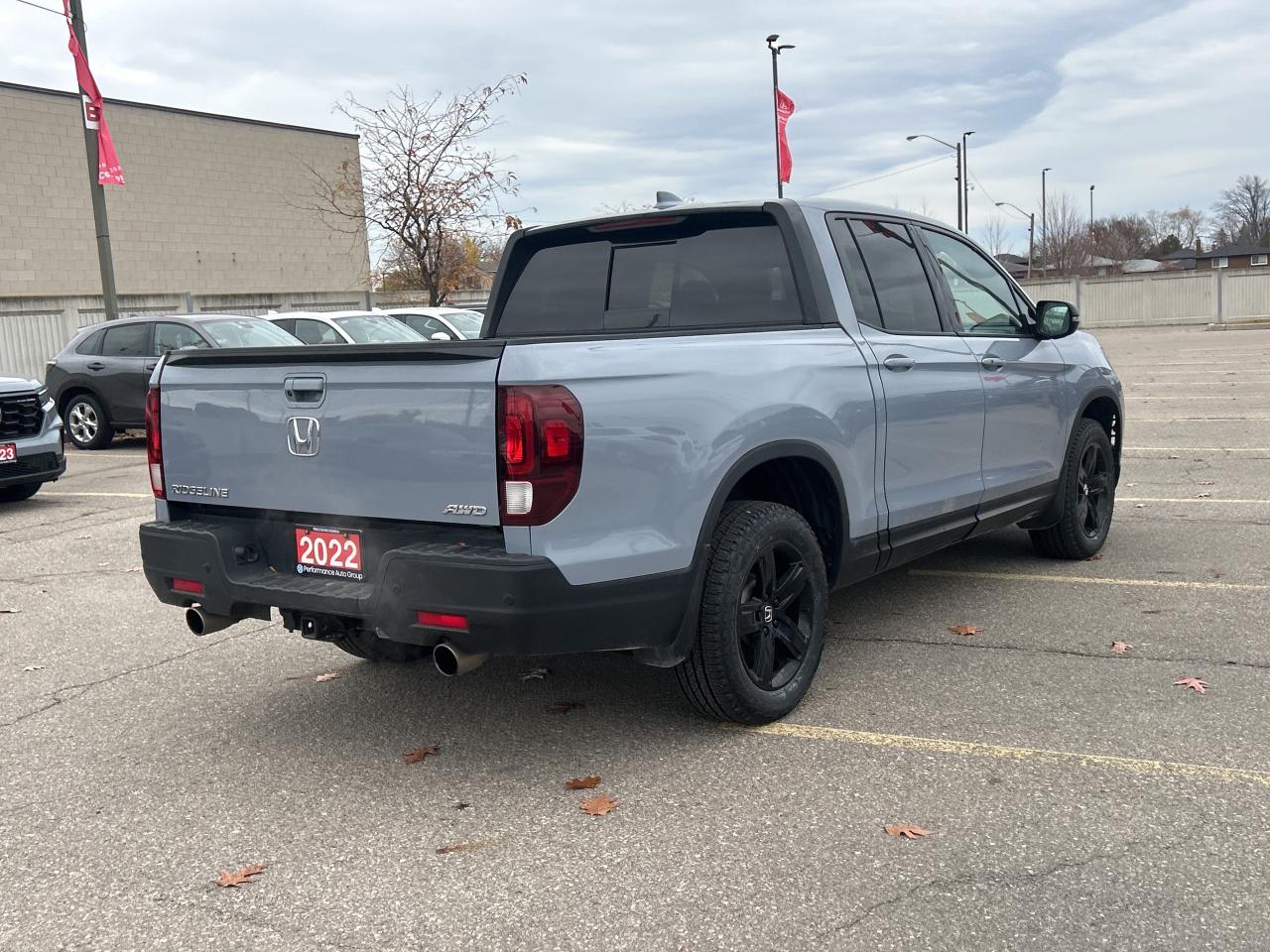 2022 Honda Ridgeline Black Edition  Leather  Sunroof  Navigation Photo