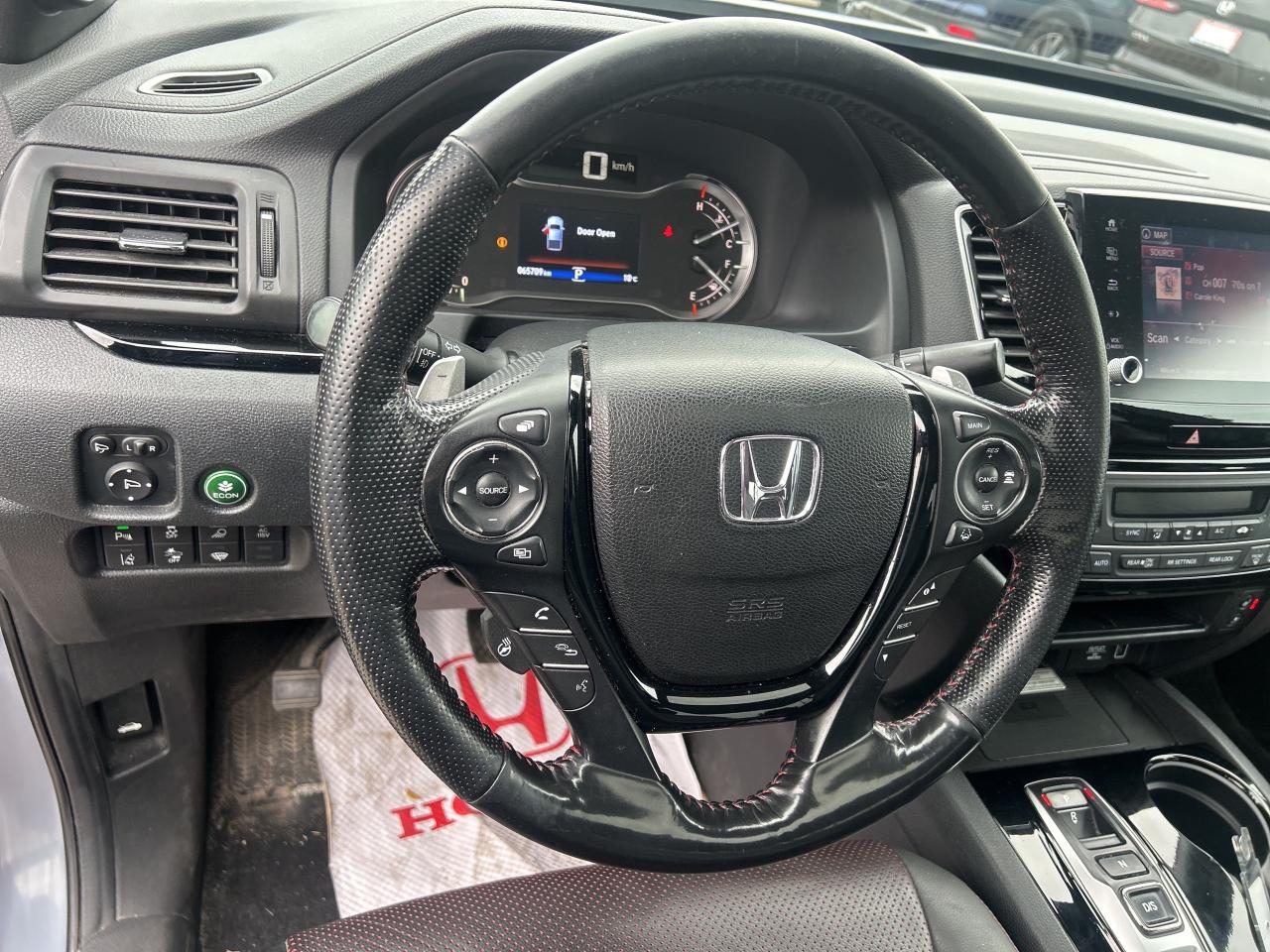 2022 Honda Ridgeline Black Edition  Leather  Sunroof  Navigation Photo