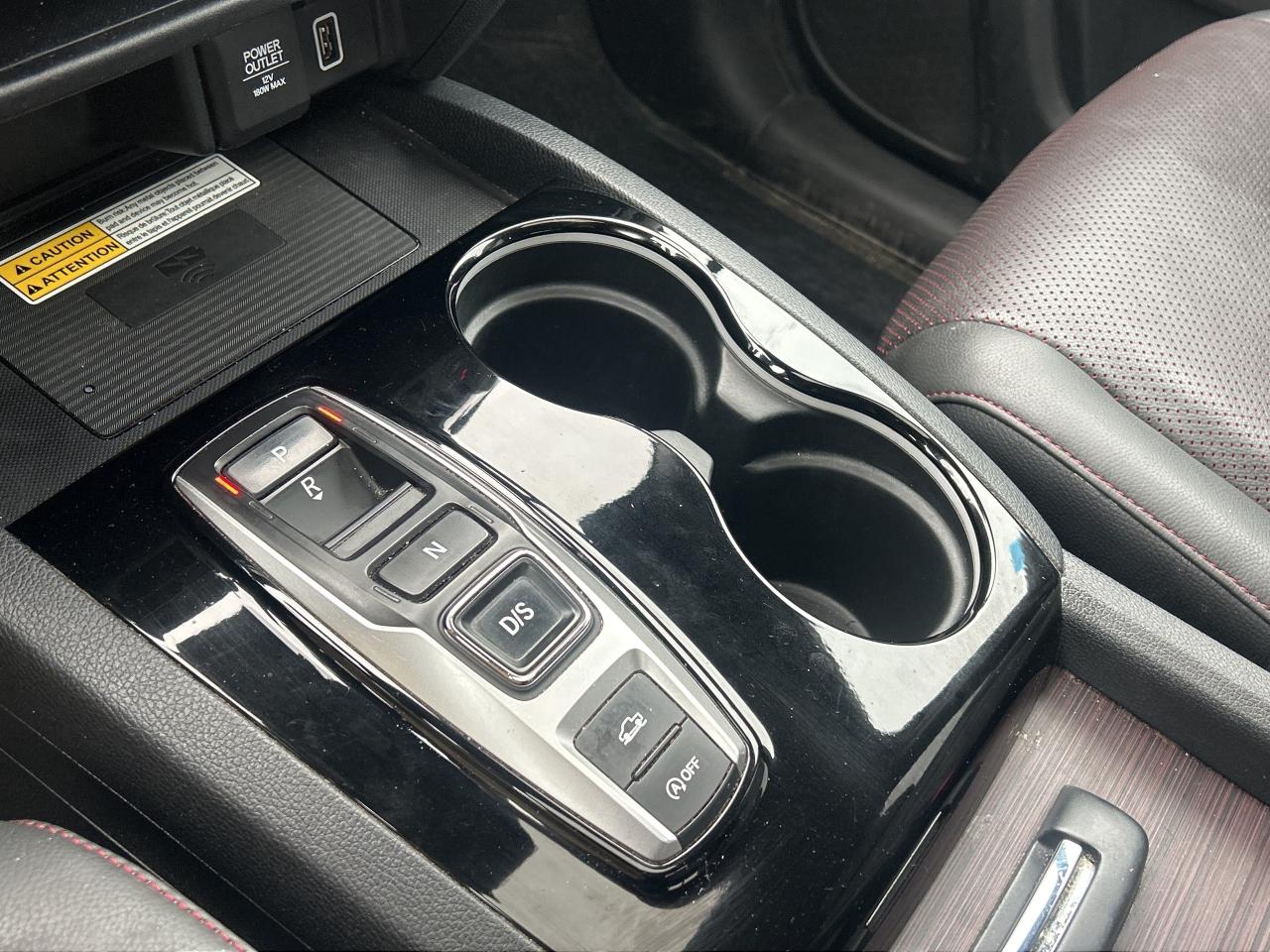 2022 Honda Ridgeline Black Edition  Leather  Sunroof  Navigation Photo