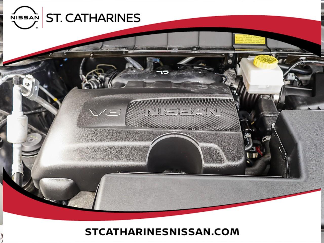 2024 Nissan Pathfinder SL Photo4