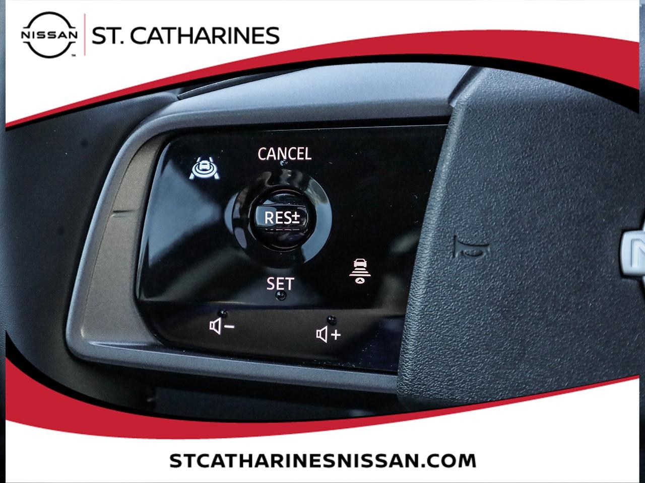 2025 Nissan Murano Platinum Photo