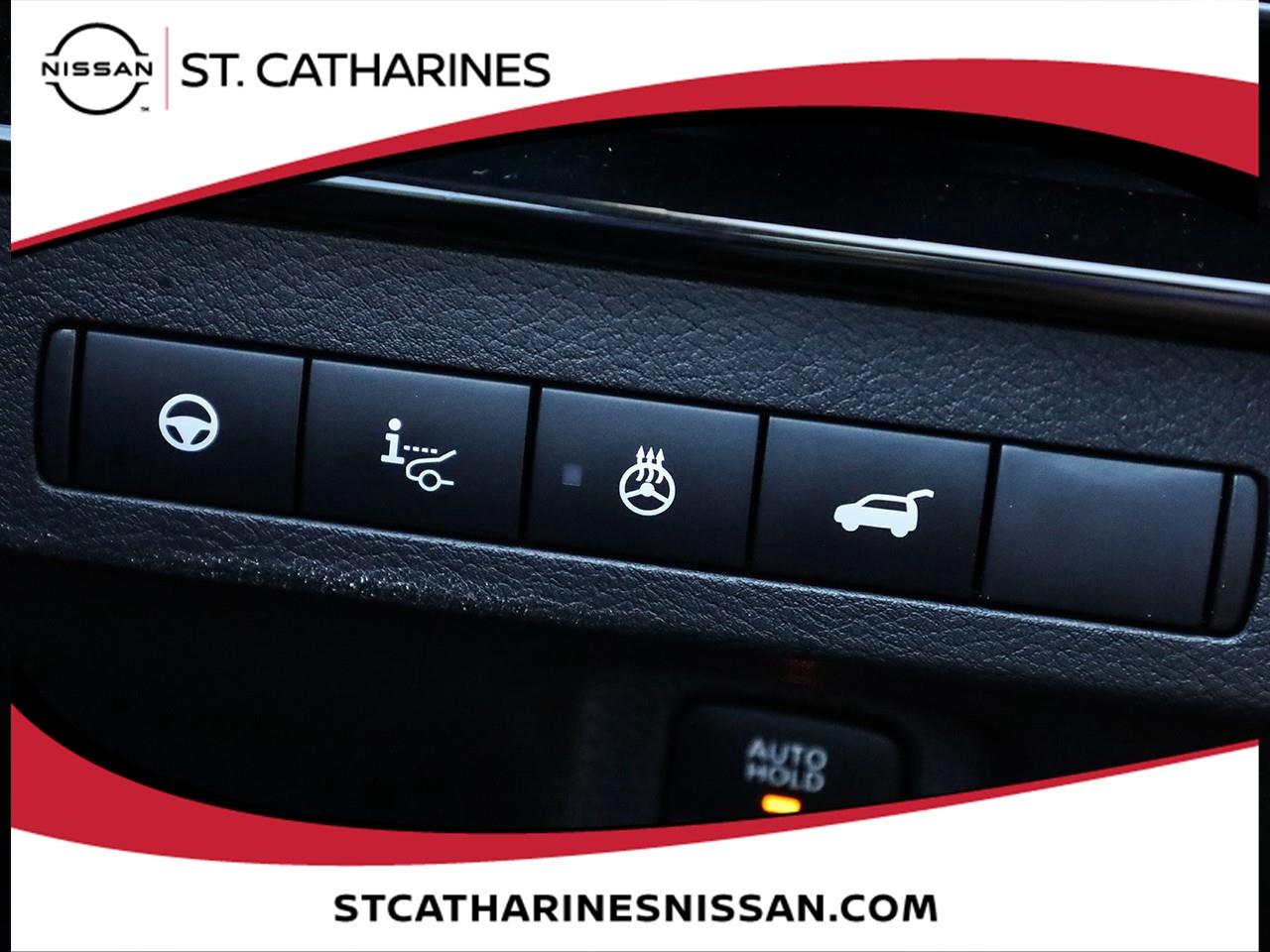 2025 Nissan Murano Platinum Photo