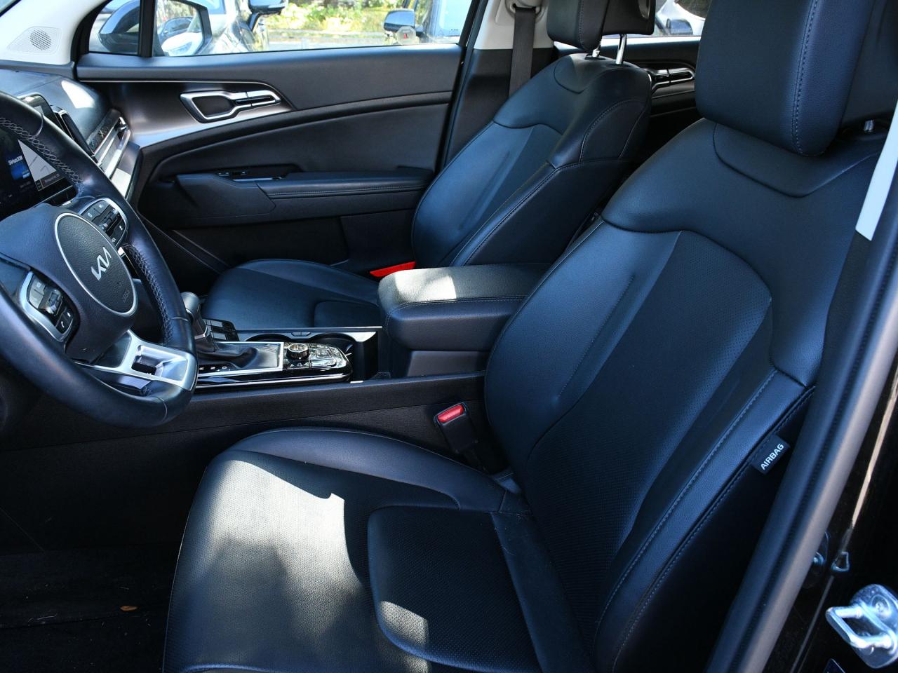 2023 Kia Sportage EX CPO   NAVI   Winter Tire Package Included   Blu Photo