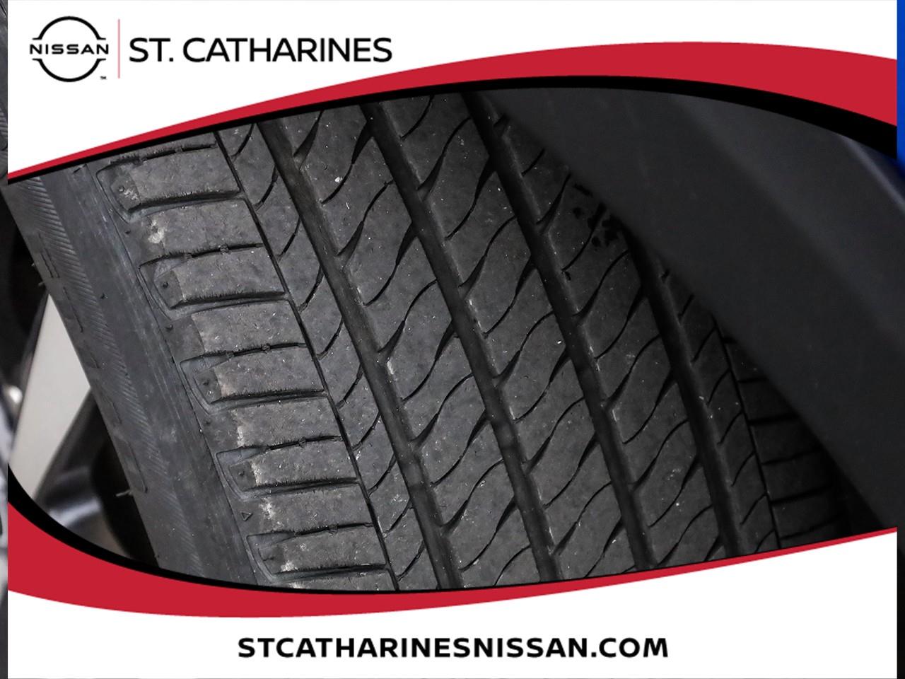 2023 Nissan Kicks SV Photo