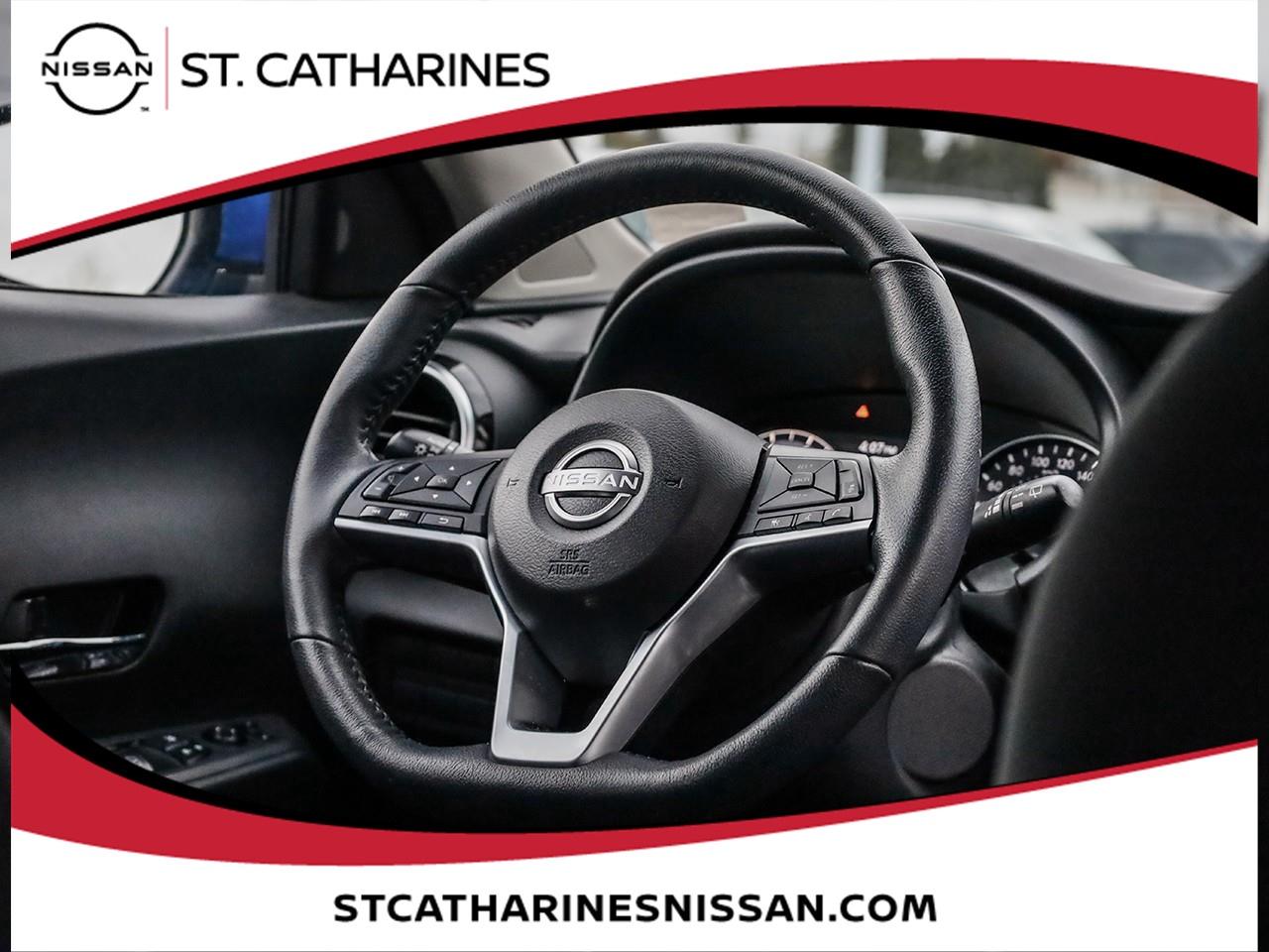 2023 Nissan Kicks SV Photo