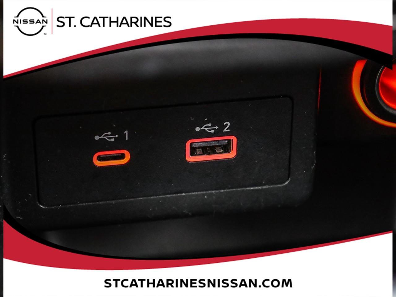 2023 Nissan Kicks SV Photo