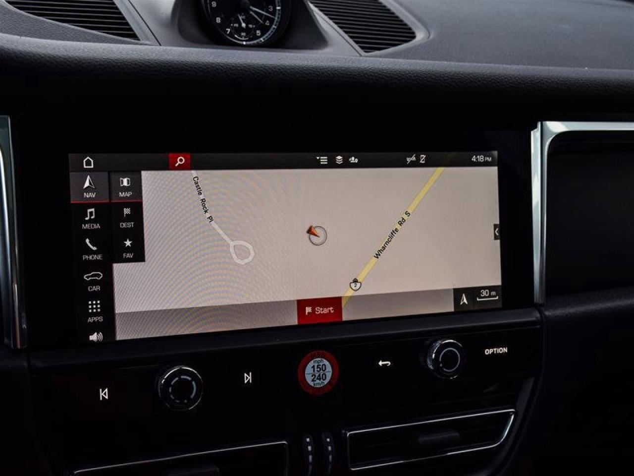 2025 Porsche Macan AWD Gray Photo