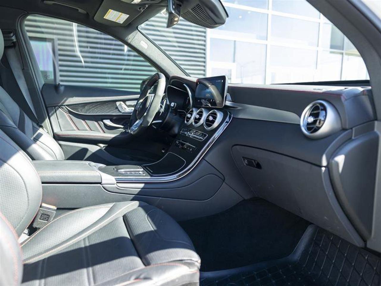 2022 Mercedes-Benz GLC AMG GLC 43 White Photo