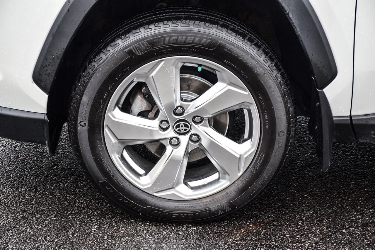 2021 Toyota RAV4 Hybrid LIMITED AWD / SUNROOF /LEATHER/ NAVI/CARPLAY/BSM Photo