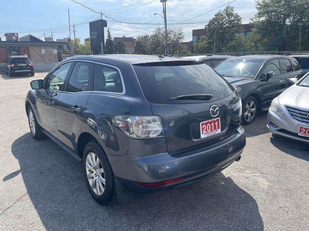 2011 Mazda CX-7 *** BLOWOUT SALE *** Photo2