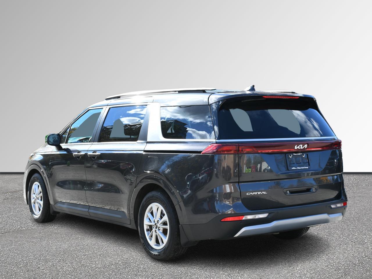 2024 Kia Carnival LX+ CPO   3rd Row Seating   Backup Camera   Blueto Photo