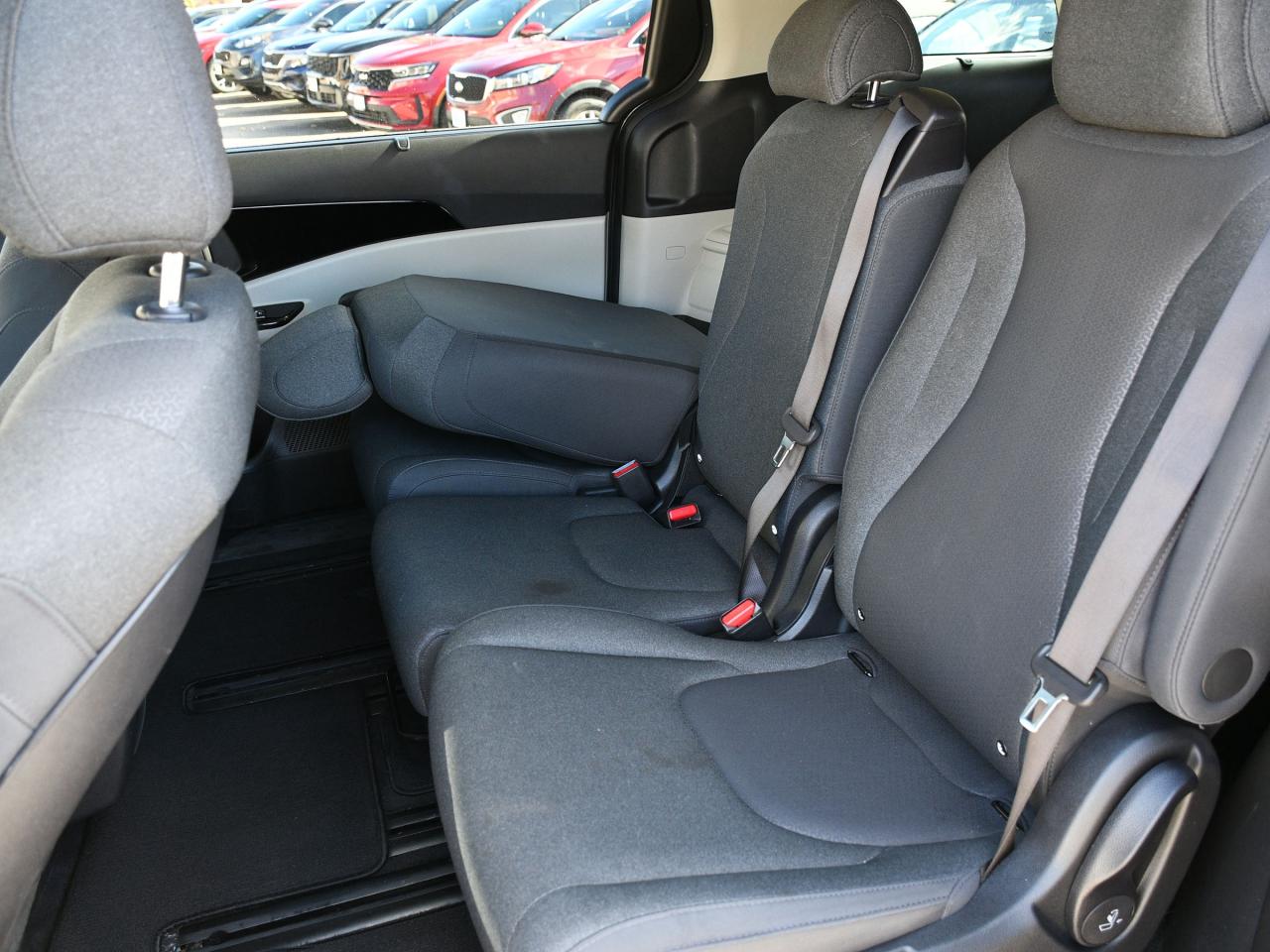 2024 Kia Carnival LX+ CPO   3rd Row Seating   Backup Camera   Blueto Photo