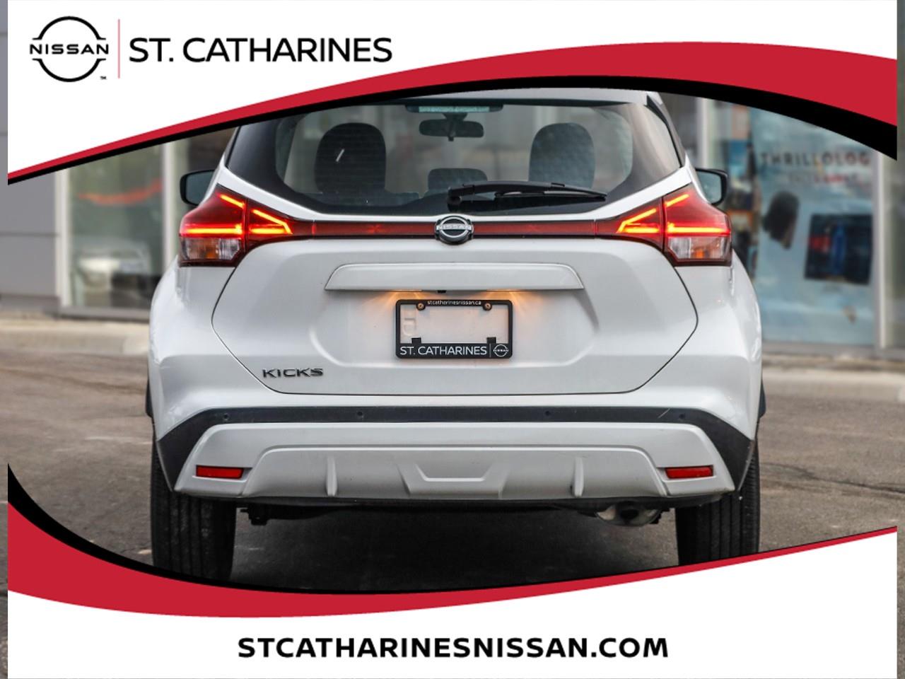 2022 Nissan Kicks S Photo