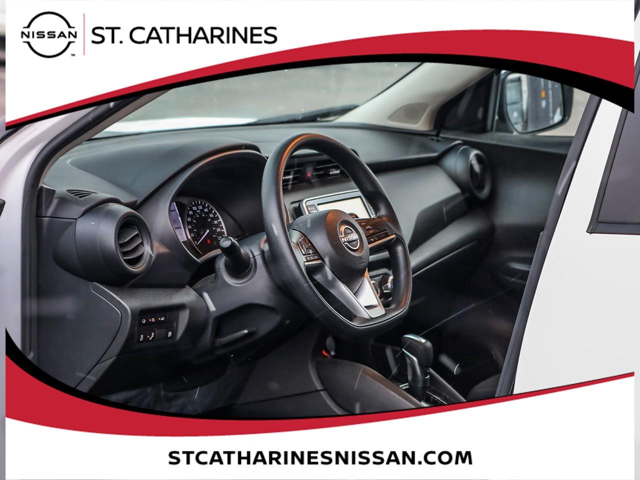 2022 Nissan Kicks S Photo