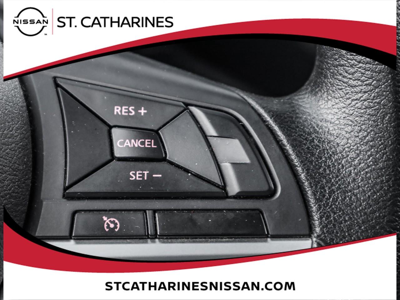 2022 Nissan Kicks S Photo