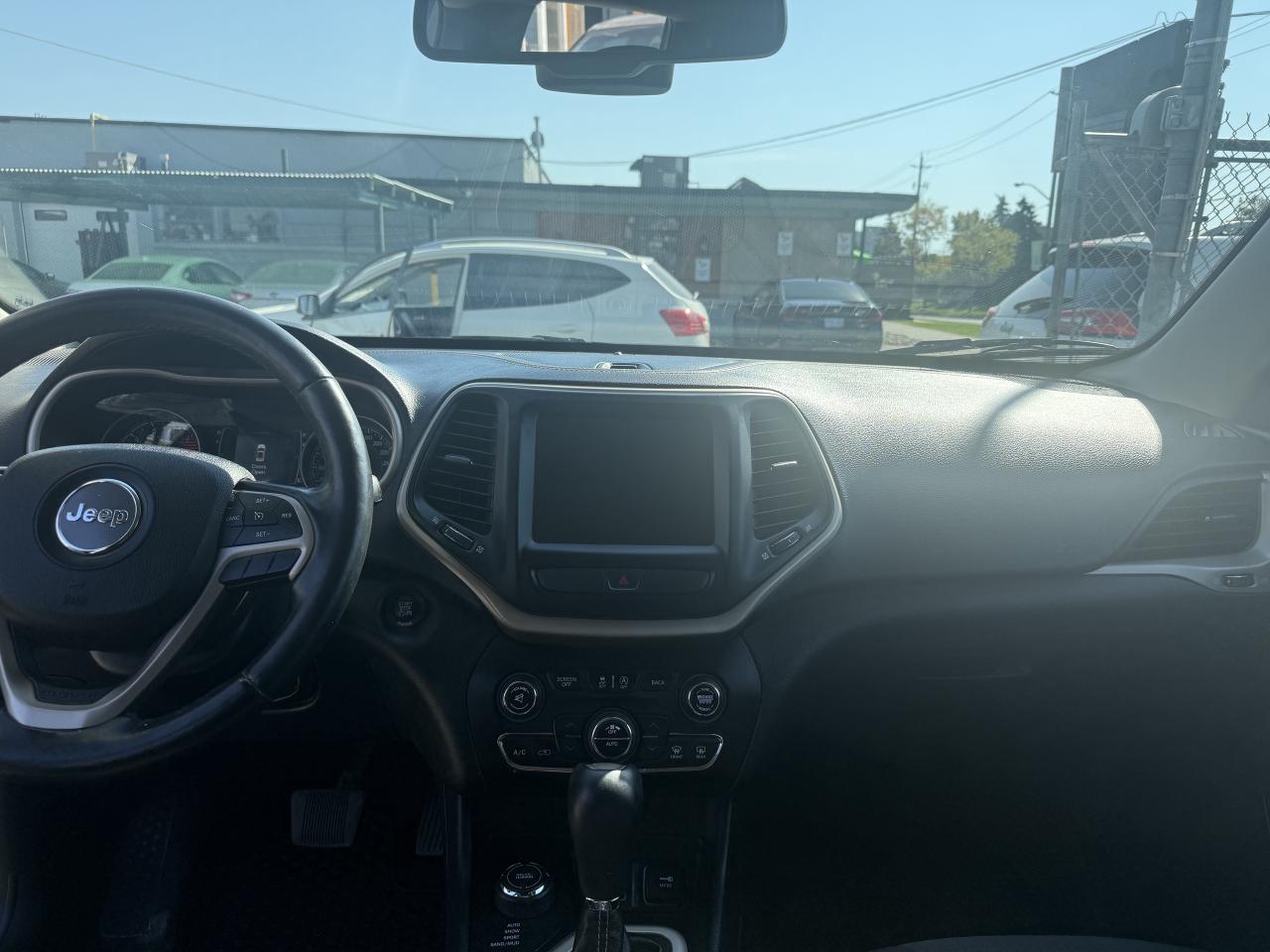 2016 Jeep Cherokee *** 3 YEAR WARRANTY INCLUDED *** Photo