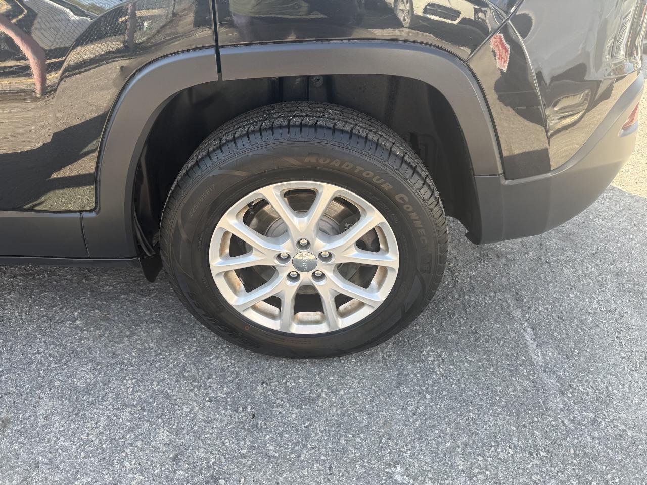 2016 Jeep Cherokee *** 3 YEAR WARRANTY INCLUDED *** Photo