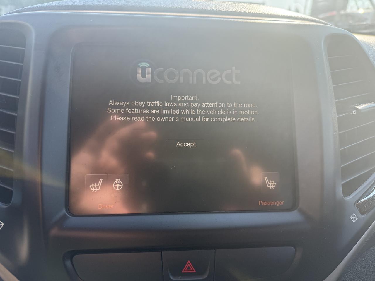 2016 Jeep Cherokee *** 3 YEAR WARRANTY INCLUDED *** Photo