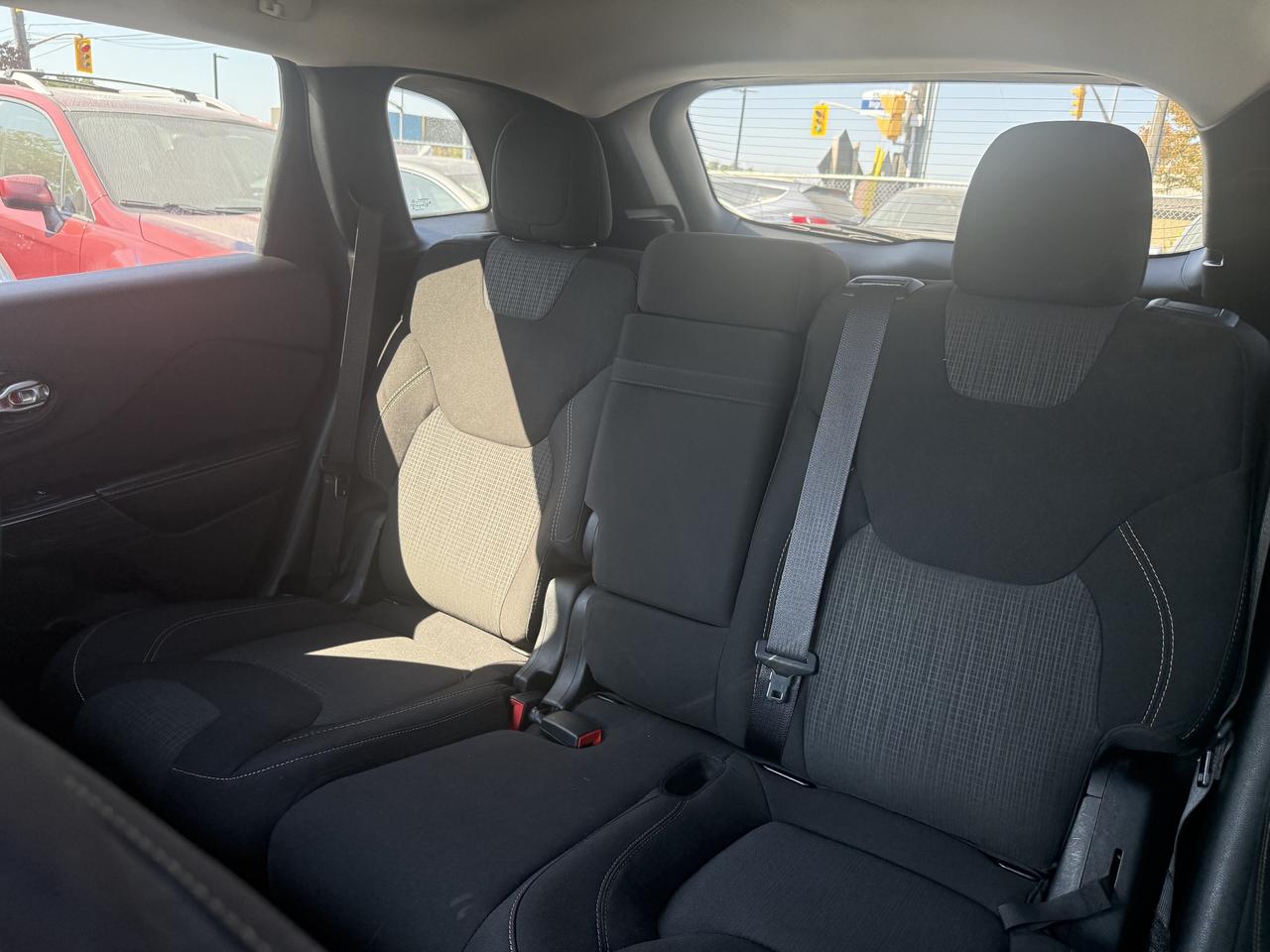 2016 Jeep Cherokee *** 3 YEAR WARRANTY INCLUDED *** Photo