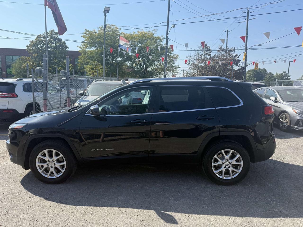 2016 Jeep Cherokee *** 3 YEAR WARRANTY INCLUDED *** Photo