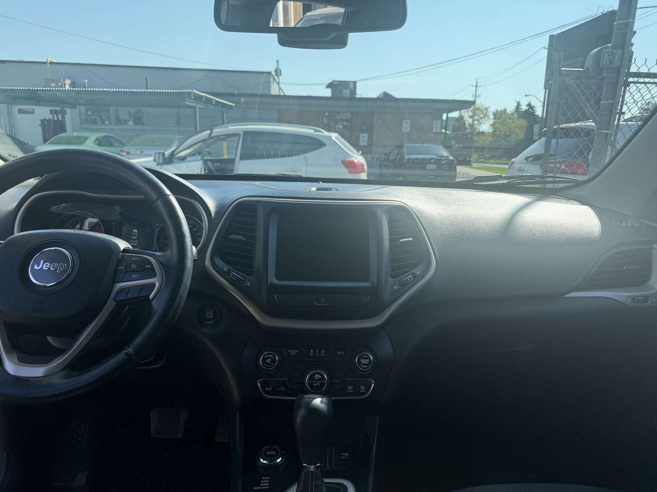 2016 Jeep Cherokee *** 3 YEAR WARRANTY INCLUDED *** Photo