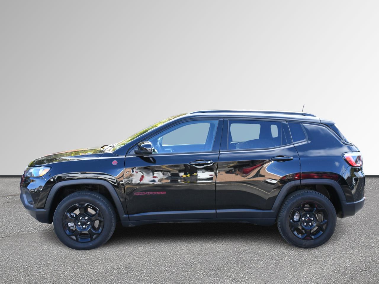 2023 Jeep Compass Trailhawk Certified   Well Maintained   One Owner Photo2