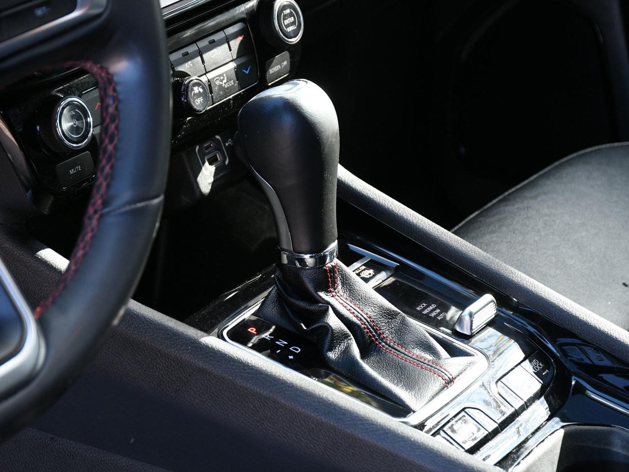 2023 Jeep Compass Trailhawk Certified   Well Maintained   One Owner Photo