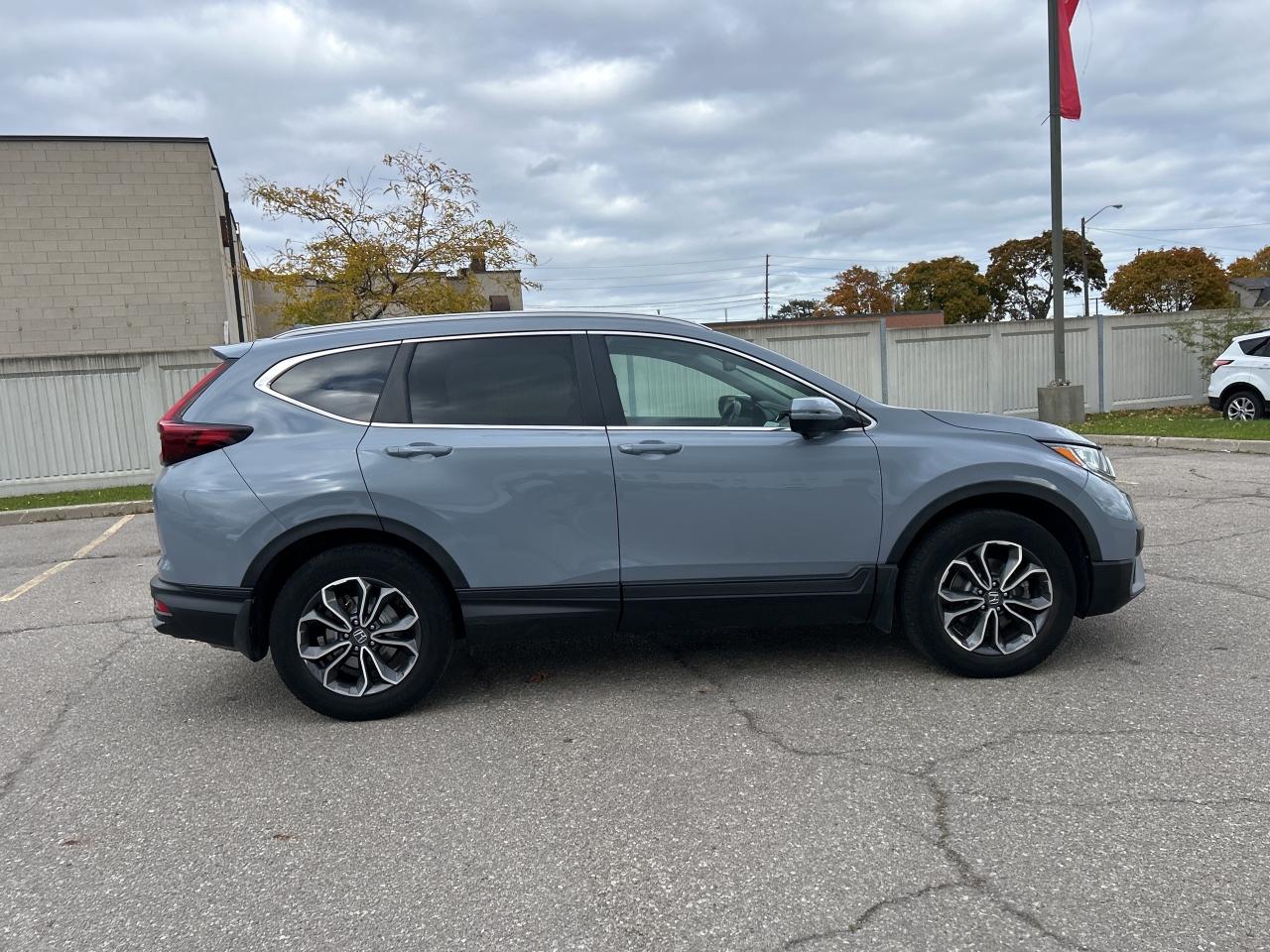 2022 Honda CR-V EX-L  Leather  Sunroof CarPlay Rear Camera Photo