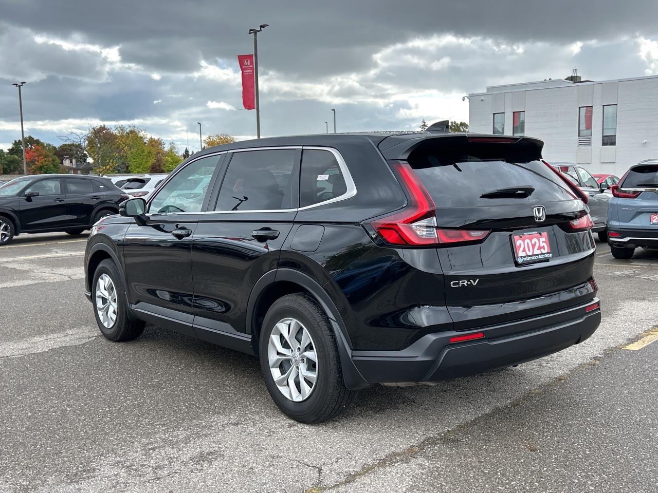 2025 Honda CR-V LX AWD CarPlay Bluetooth Rear Camera Heated Seats Photo