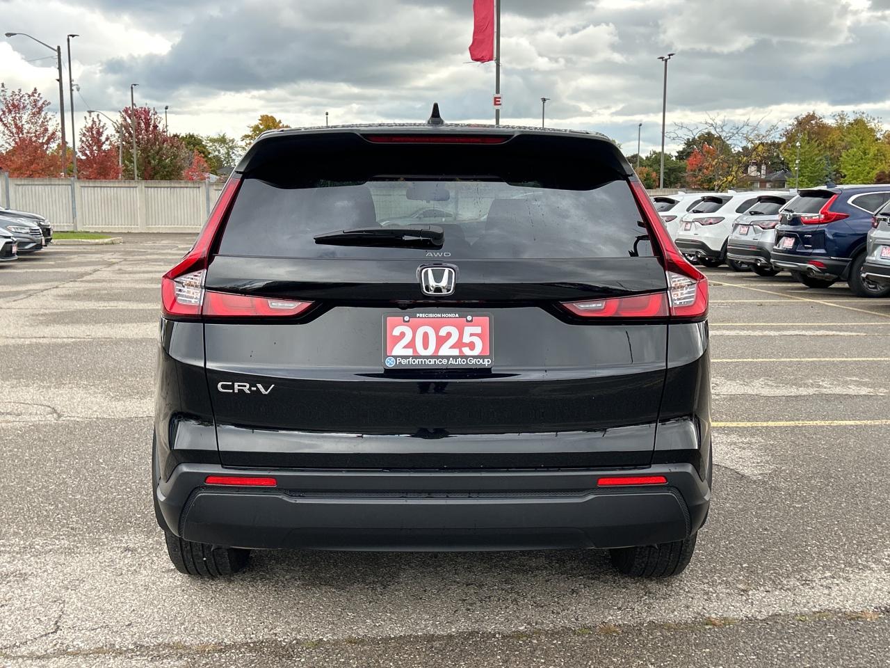 2025 Honda CR-V LX AWD CarPlay Bluetooth Rear Camera Heated Seats Photo4