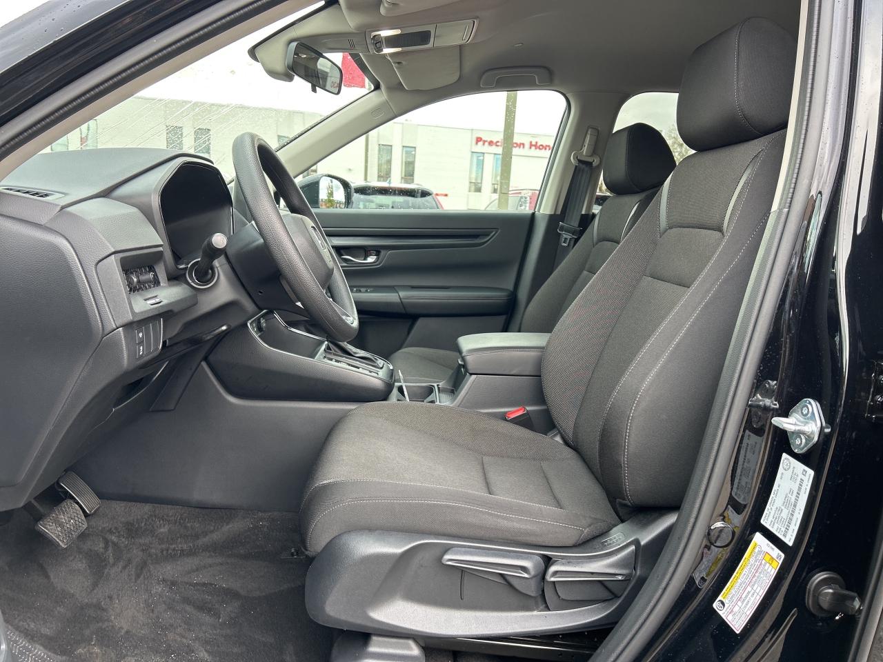 2025 Honda CR-V LX AWD CarPlay Bluetooth Rear Camera Heated Seats Photo