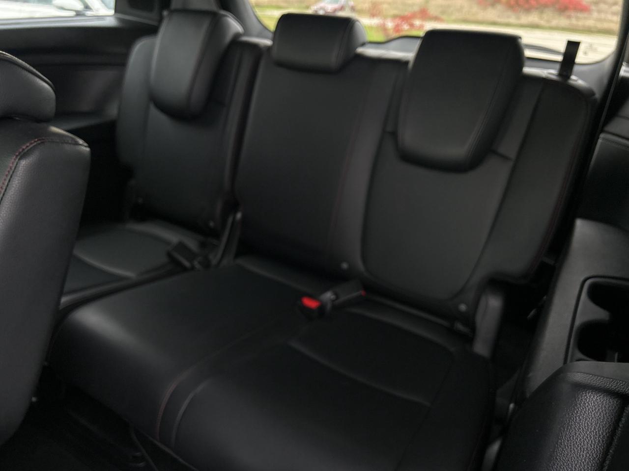 2025 Honda Odyssey Black Edition Navigation Sunroof Cool/heated seats Photo