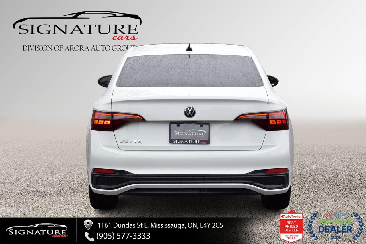 2022 Volkswagen Jetta COMFORTLINE SPORTS PKG / NO ACCIDENT / SUNROOF/BSM Photo4