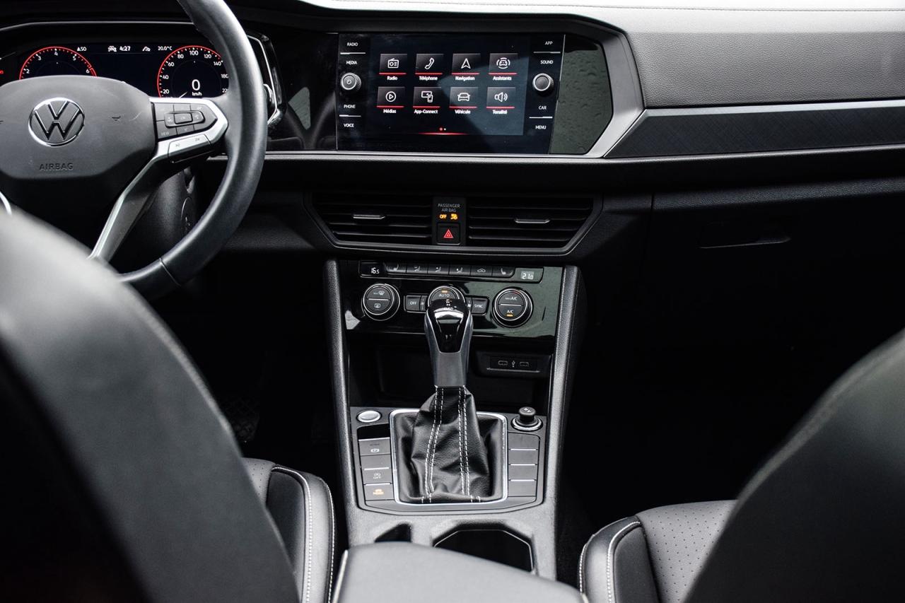 2022 Volkswagen Jetta COMFORTLINE SPORTS PKG / NO ACCIDENT / SUNROOF/BSM Photo