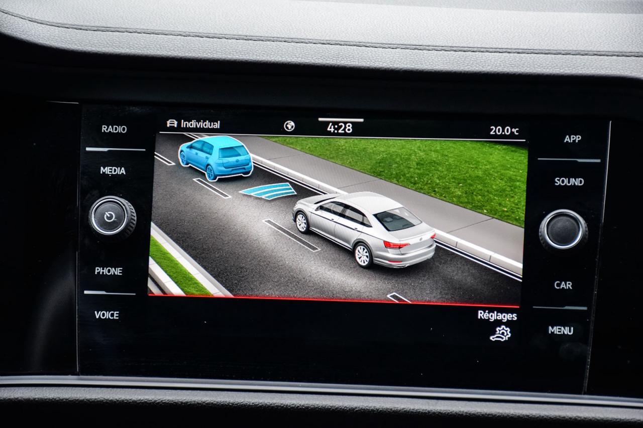 2022 Volkswagen Jetta COMFORTLINE SPORTS PKG / NO ACCIDENT / SUNROOF/BSM Photo