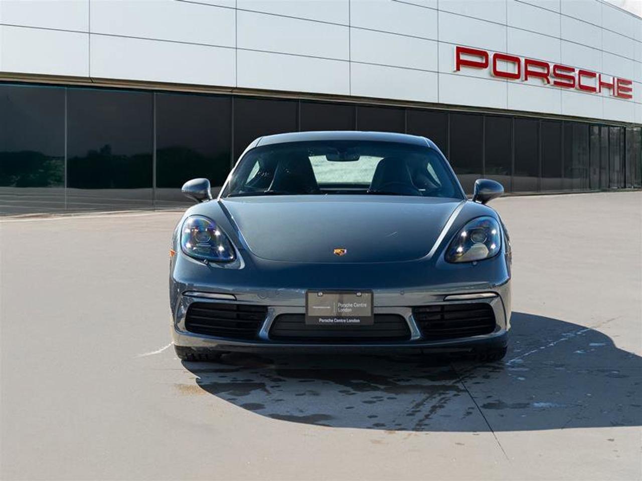2025 Porsche 718 Cayman COUPE Gray Photo5