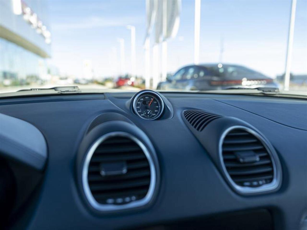 2025 Porsche 718 Cayman COUPE Gray Photo