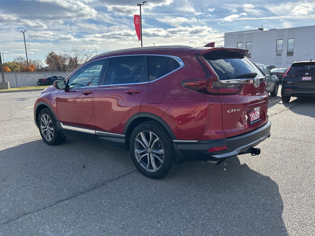2020 Honda CR-V Touring Leather  Navigation  Sunroof  CarPlay Photo3