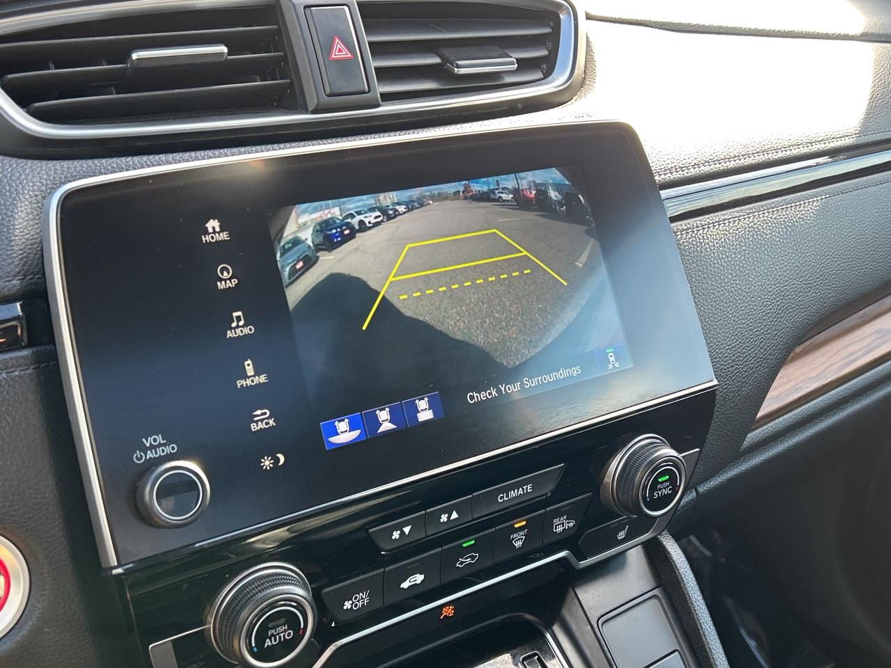 2020 Honda CR-V Touring Leather  Navigation  Sunroof  CarPlay Photo