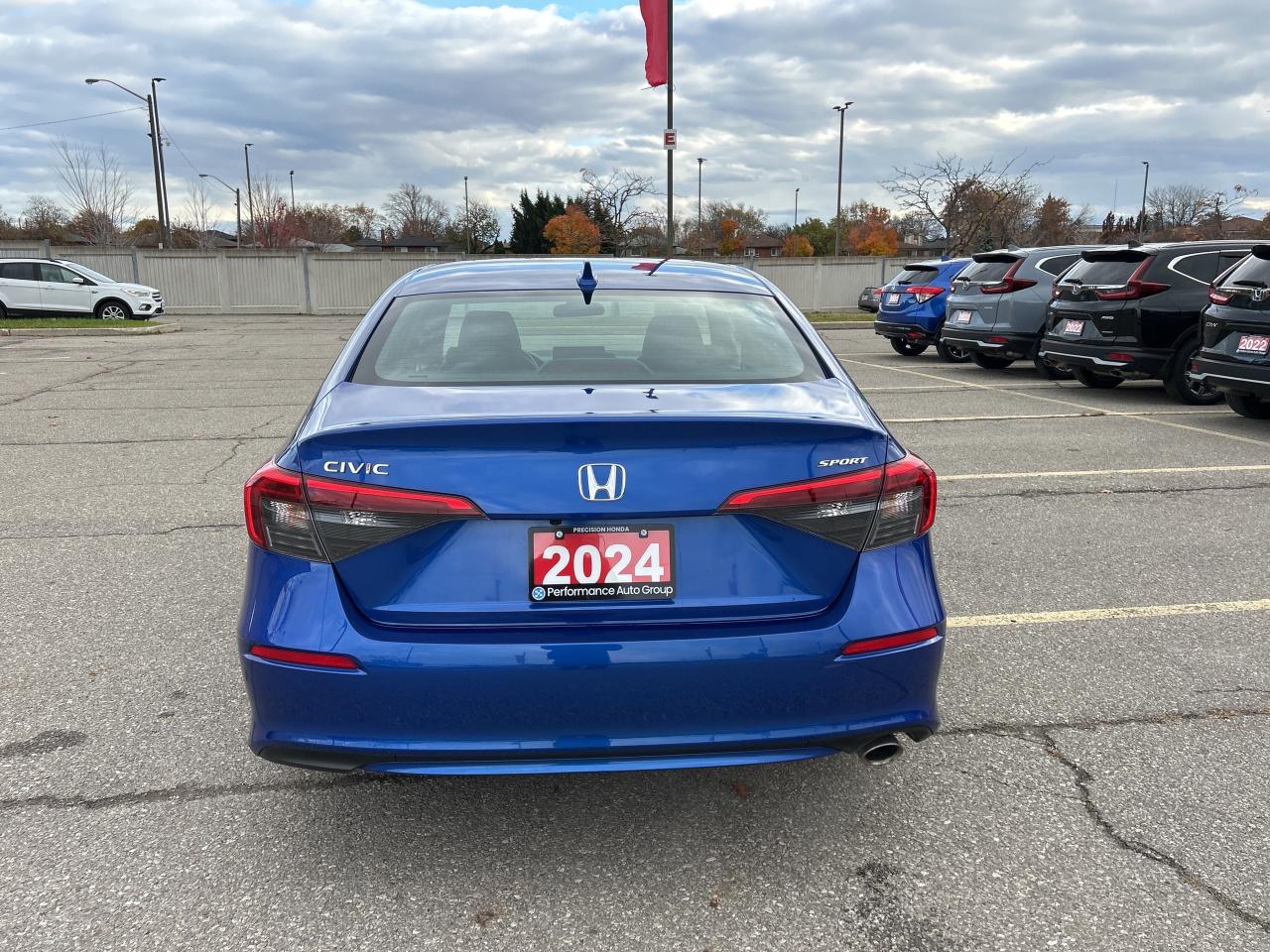 2024 Honda Civic Sedan Sport CarPlay Rear Cam Sunroof Heated Seats Photo4