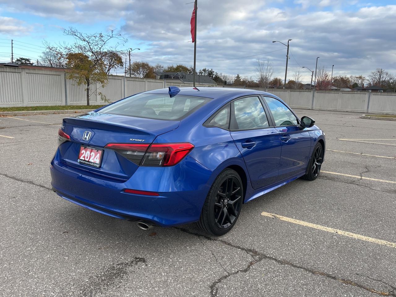 2024 Honda Civic Sedan Sport CarPlay Rear Cam Sunroof Heated Seats Photo