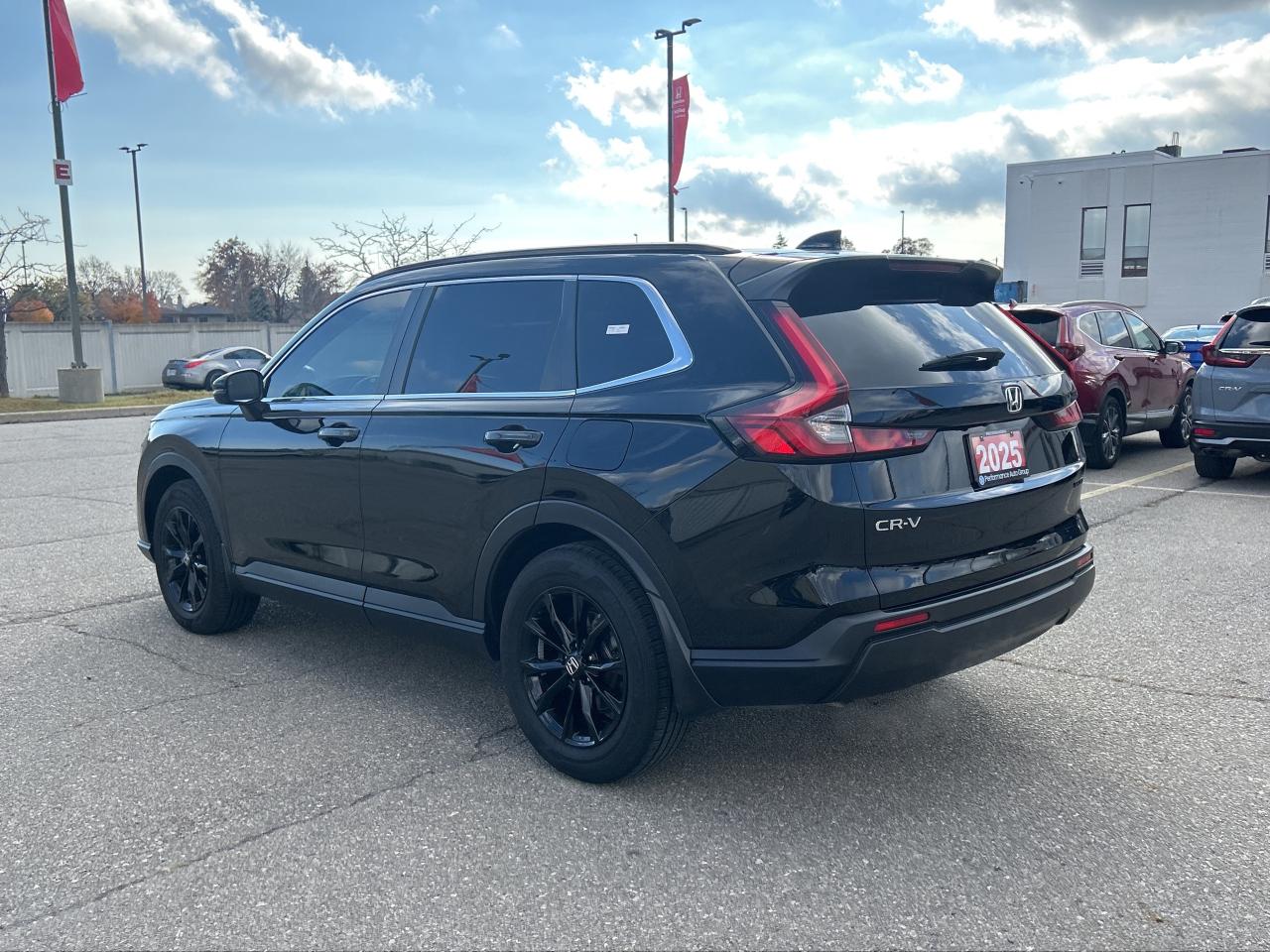 2025 Honda CR-V Sport CarPlay Rear Cam Sunroof Heated Seats Photo