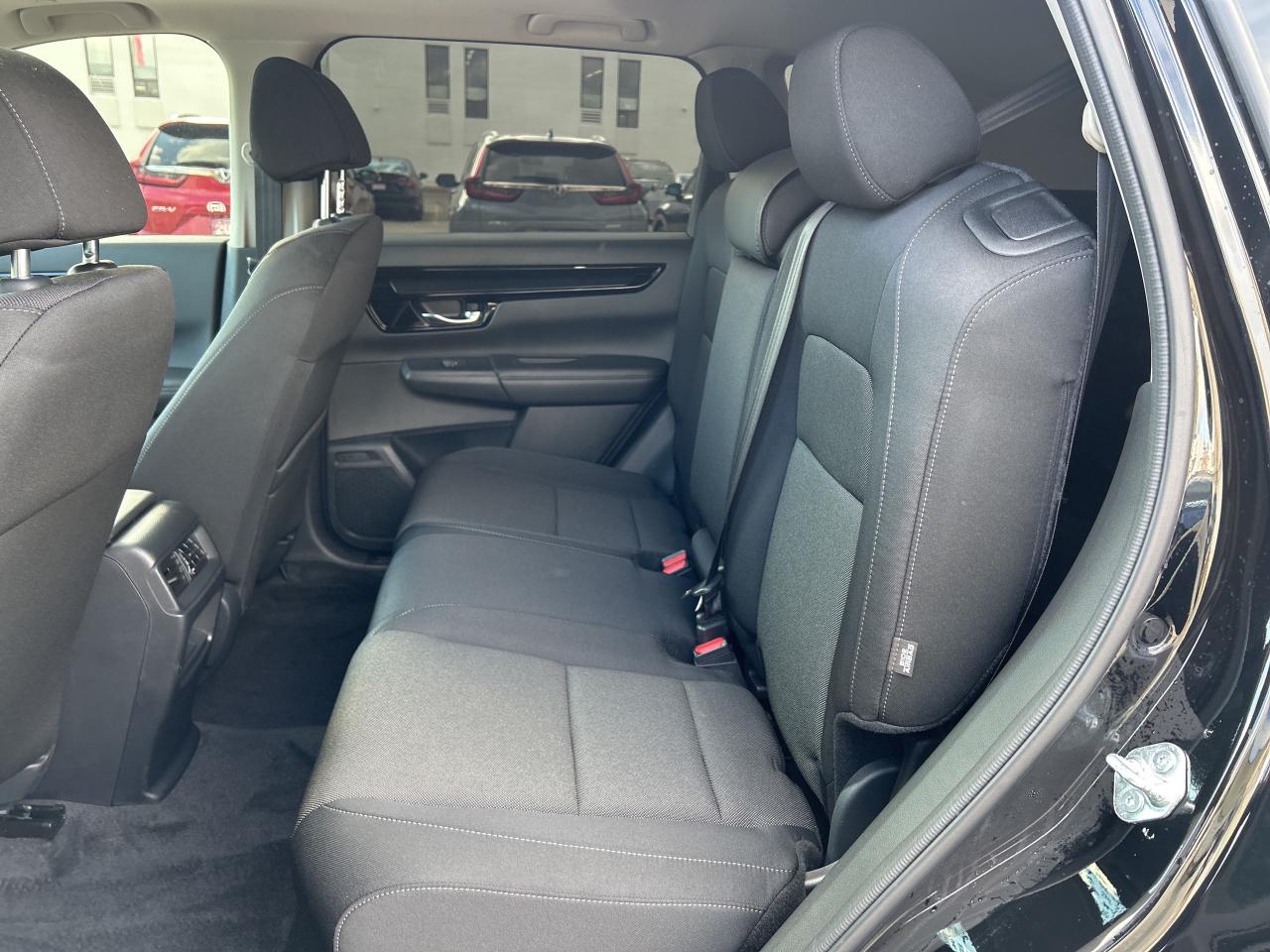 2025 Honda CR-V Sport CarPlay Rear Cam Sunroof Heated Seats Photo